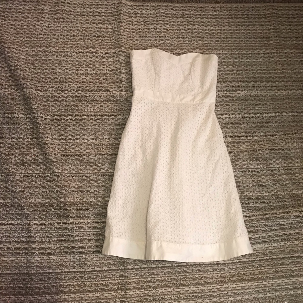 White House black market sz 4 women’s dress! Stylish - NICE